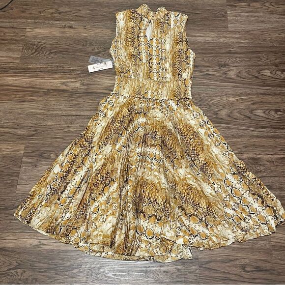 NWT Nanette Lepore Snakeskin Print Sleeveless Pleated MIDI Dress Gold Black 10 - Picture 11 of 12